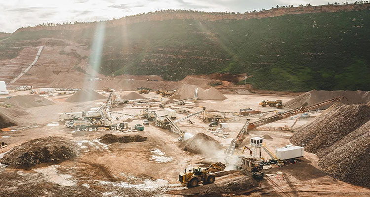 From custom rock crushing to contract mining, Fred Weber Inc. leverages its industry strength and expertise Many vehicles in a quarry